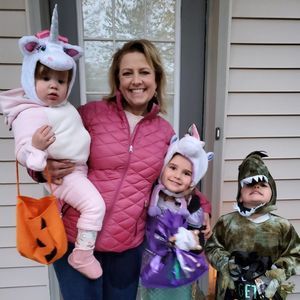 Meet your Posher, Wendy